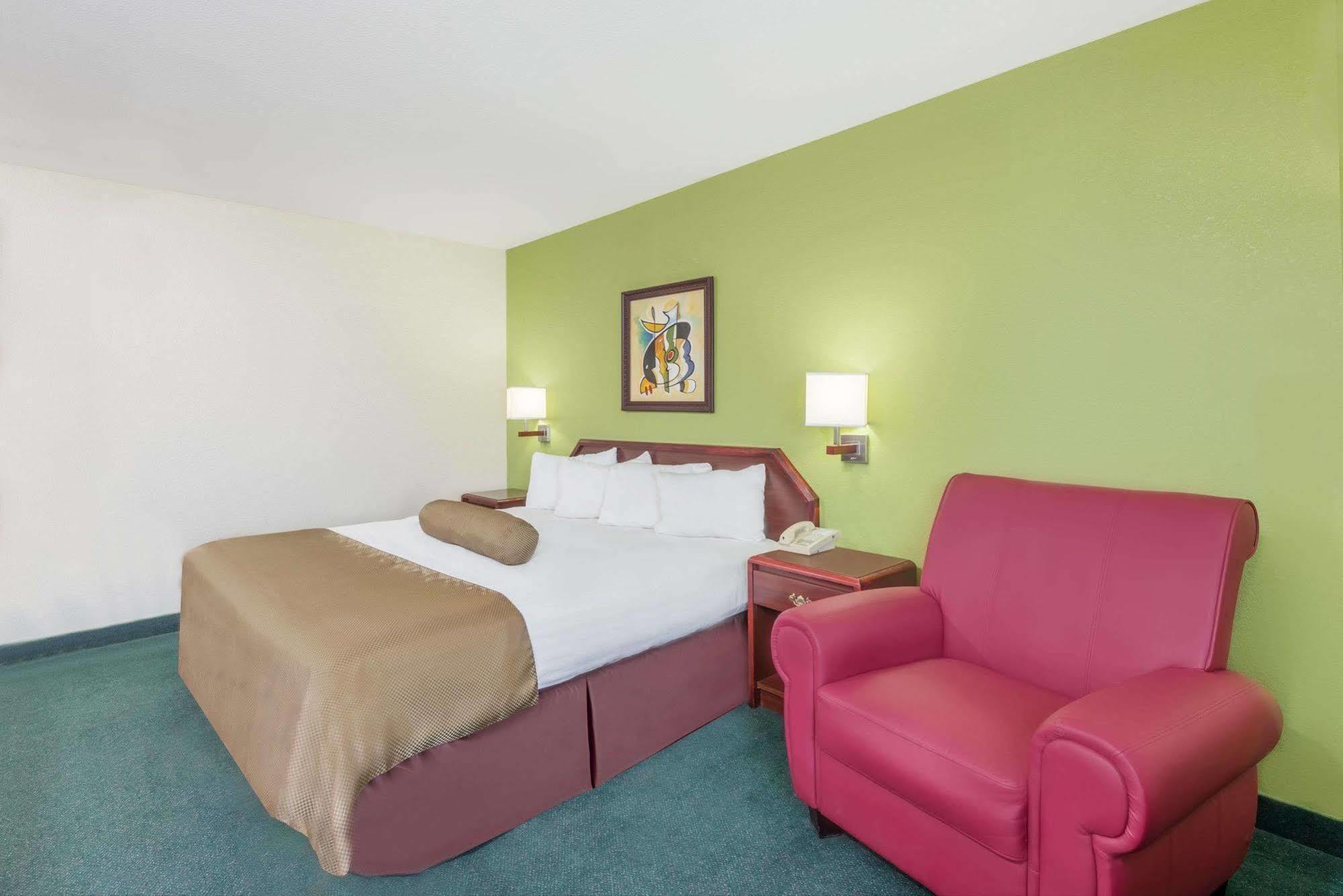 Super 8 By Wyndham Somerset Kültér fotó