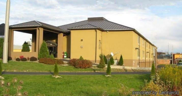 Super 8 By Wyndham Somerset Kültér fotó